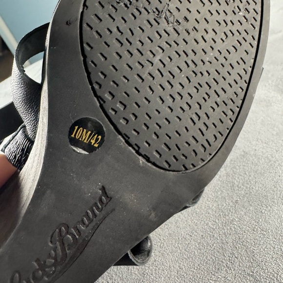 COPY - Lucky Brand Black Leather Low Wedge Strappy Sandals Womens Size 10 - Picture 8 of 8